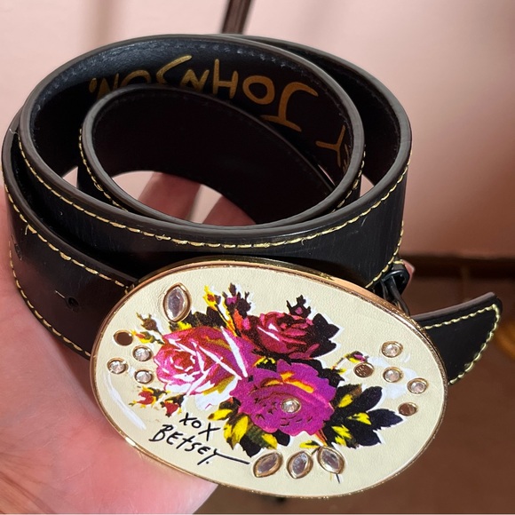 Betsey Johnson Vintage Y2K Western Black Leather Oversized Floral Belt med 31-35 main image 14